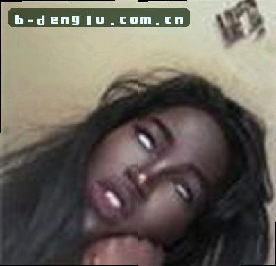 周婷